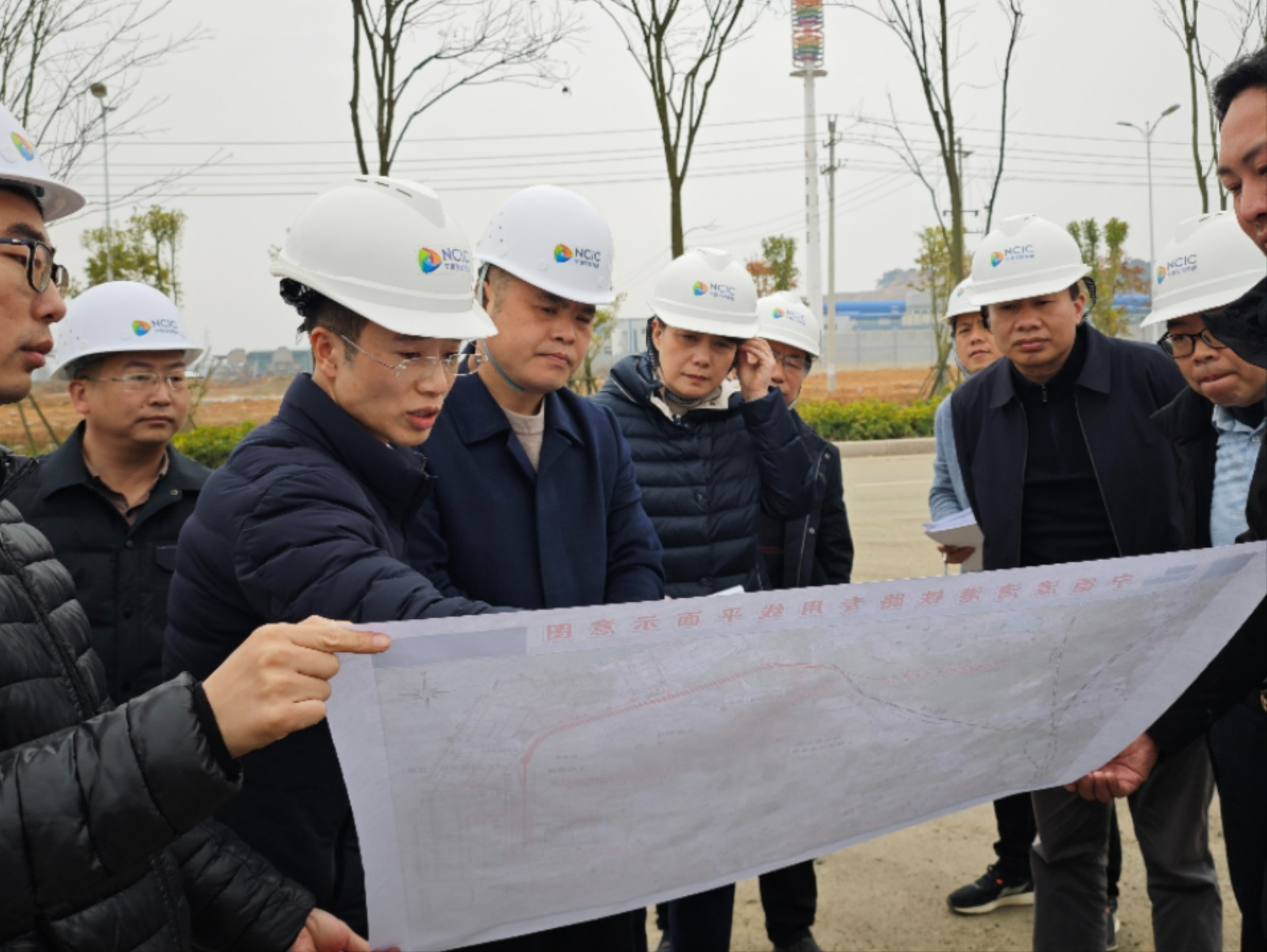 2024-2-29市交投集團領(lǐng)導(dǎo)深入市交投物流集團項目一線調(diào)研，章佳琦拍攝2.jpg